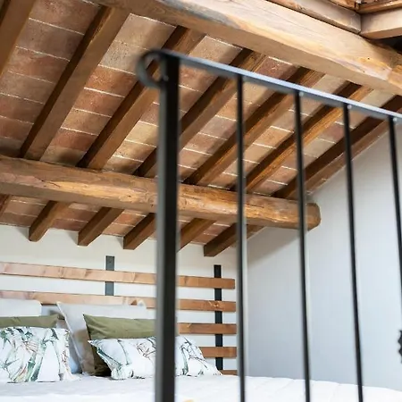 Acqua Di Civita Beauty & In Mercatello Guest house 3*