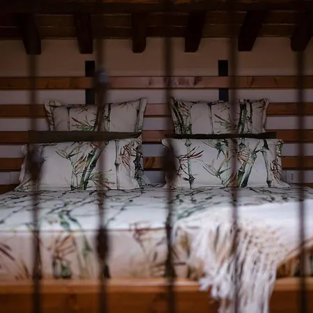 Acqua Di Civita Beauty&rooms In Mercatello Affittacamere *
