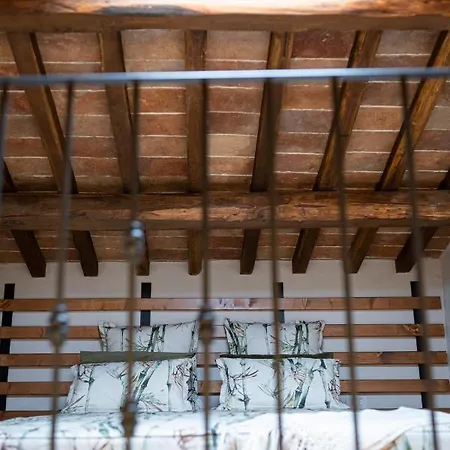 Guest house Acqua Di Civita Beauty & In Mercatello 3*