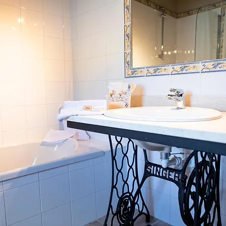 Acqua Di Civita Beauty & In Mercatello Bagnoregio